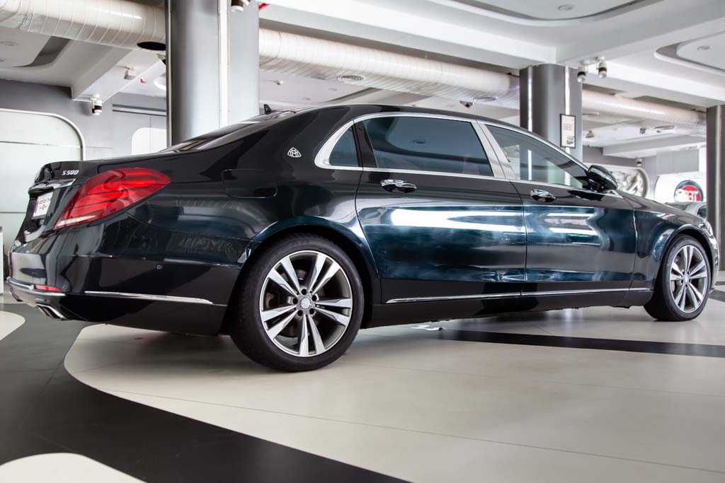 MERCEDES MAYBACH S500