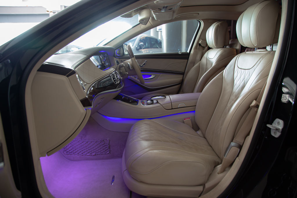 MERCEDES MAYBACH S500
