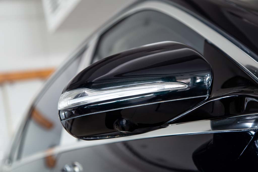 MERCEDES MAYBACH S500