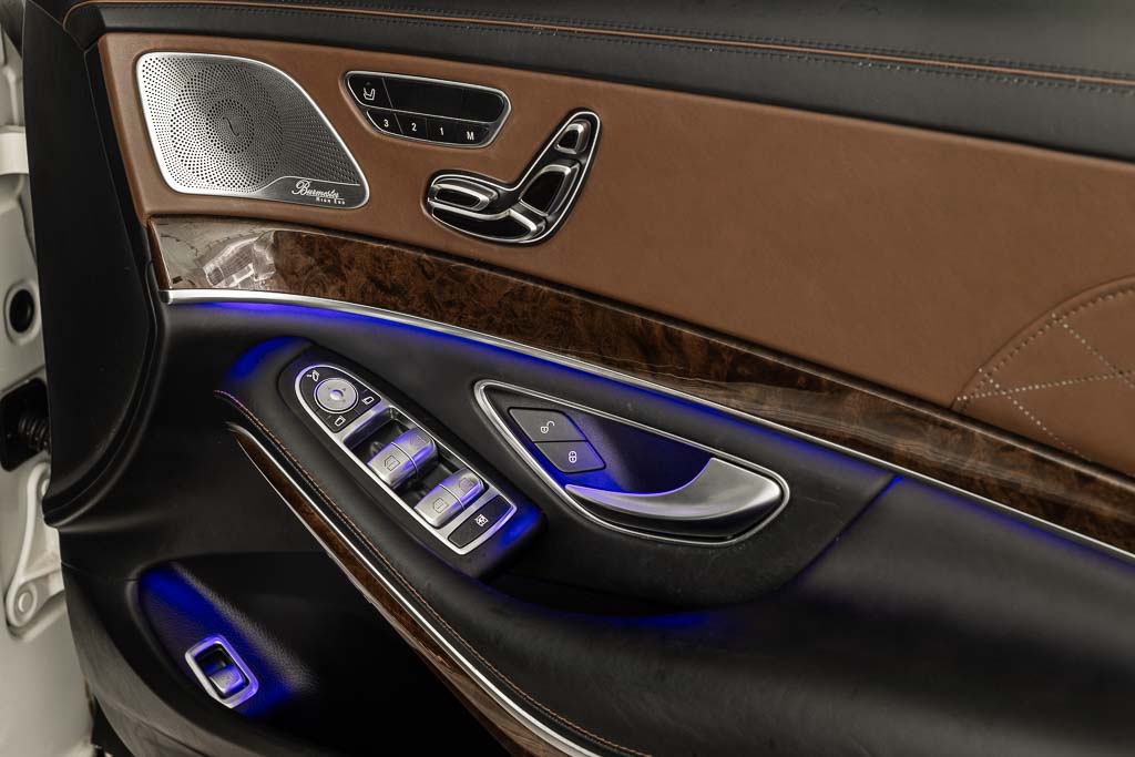 MERCEDES MAYBACH S500