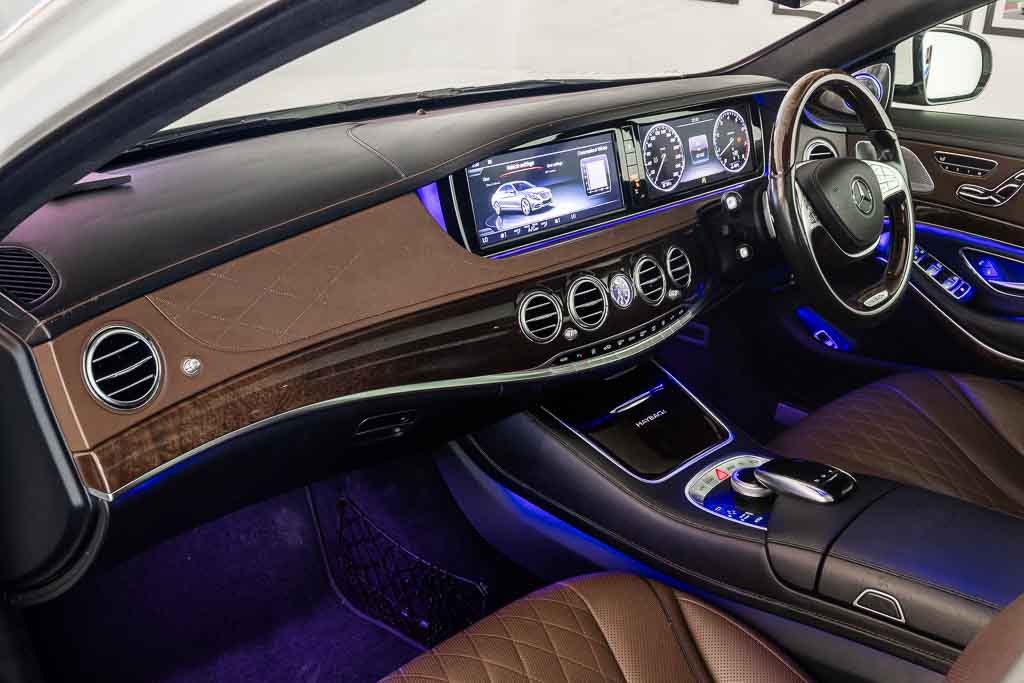 MERCEDES MAYBACH S500