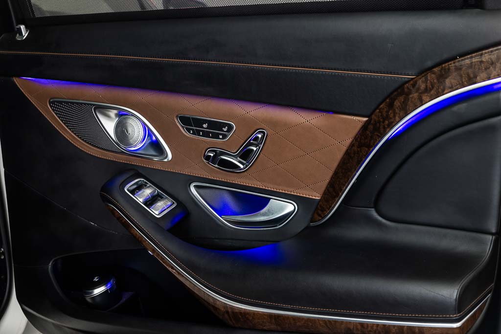 MERCEDES MAYBACH S500