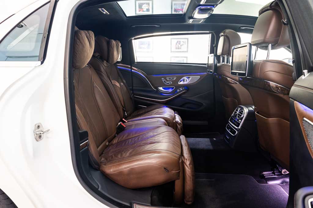 MERCEDES MAYBACH S500