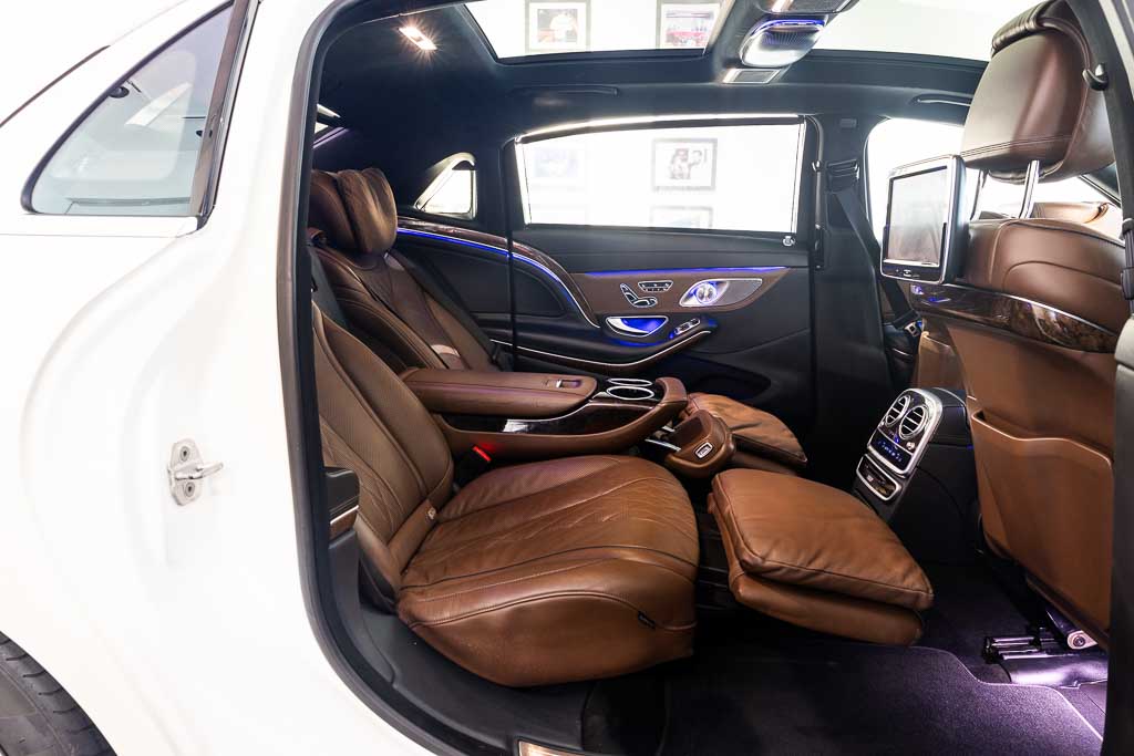 MERCEDES MAYBACH S500