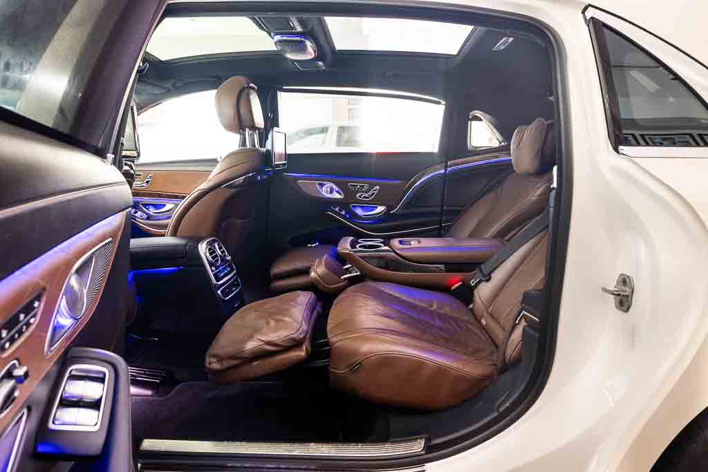 MERCEDES MAYBACH S500