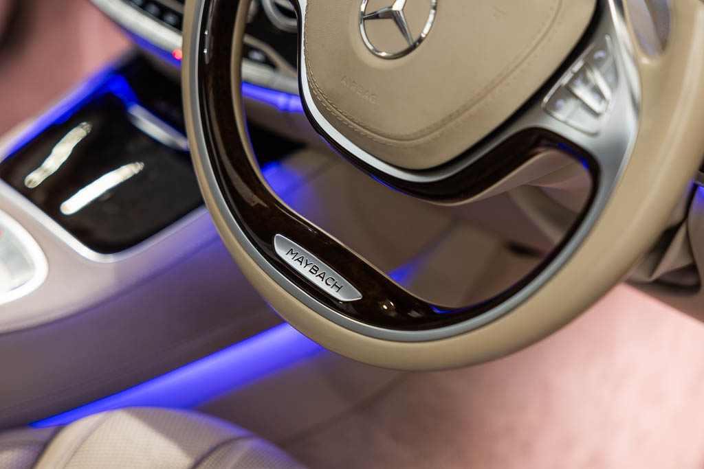 Mercedes Maybach S600