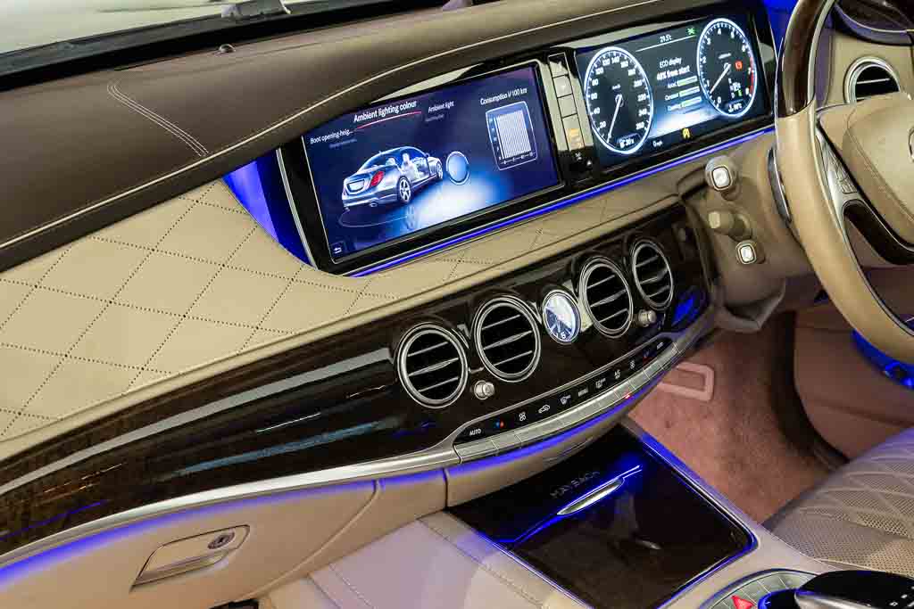Mercedes Maybach S600