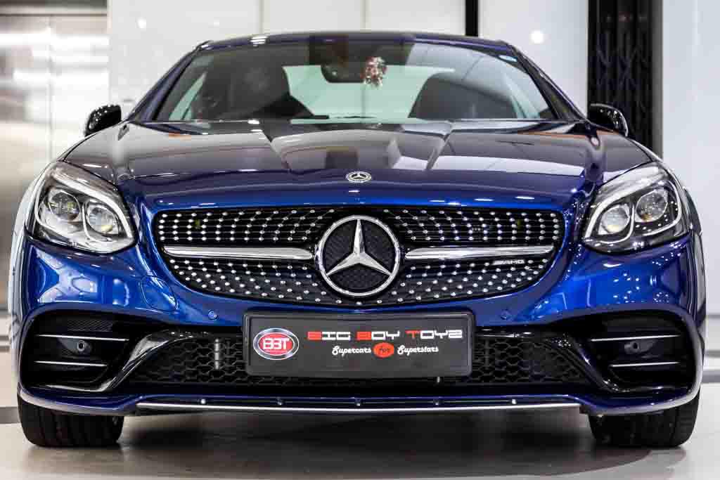 MERCEDES-AMG SLC 43