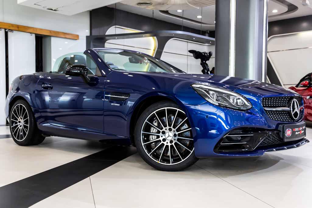MERCEDES-AMG SLC 43