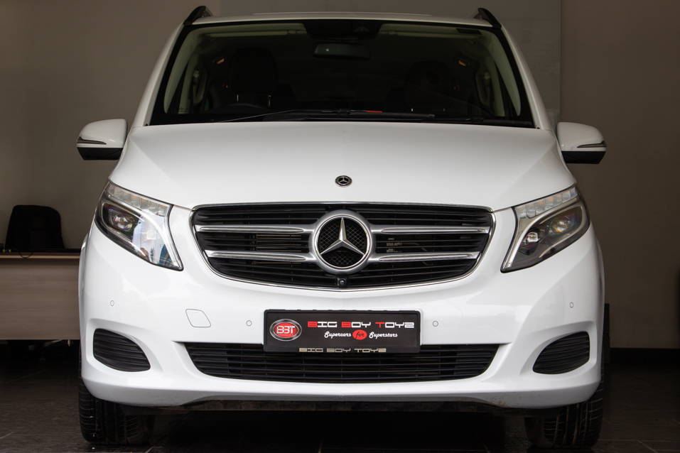 Mercedes-Benz V220d LWB Exclusive