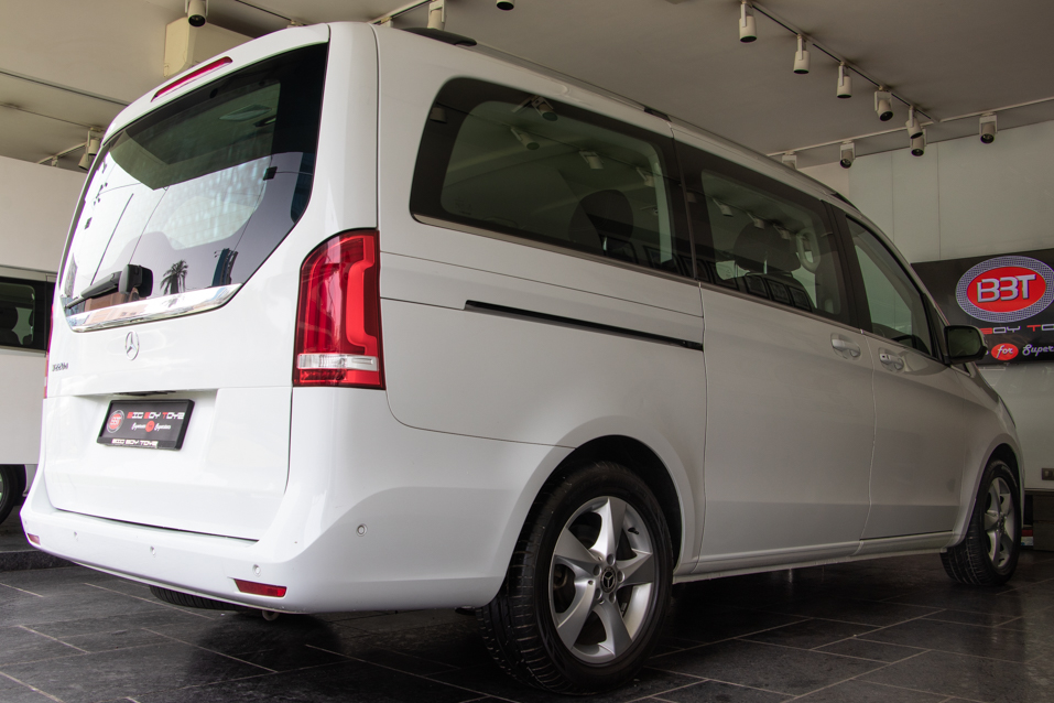 Mercedes-Benz V220d LWB Exclusive