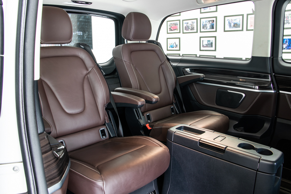 Mercedes-Benz V220d LWB Exclusive