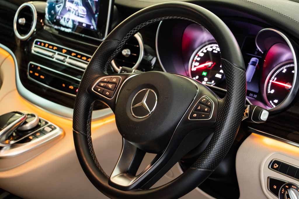 MERCEDES-BENZ V220d Exclusive