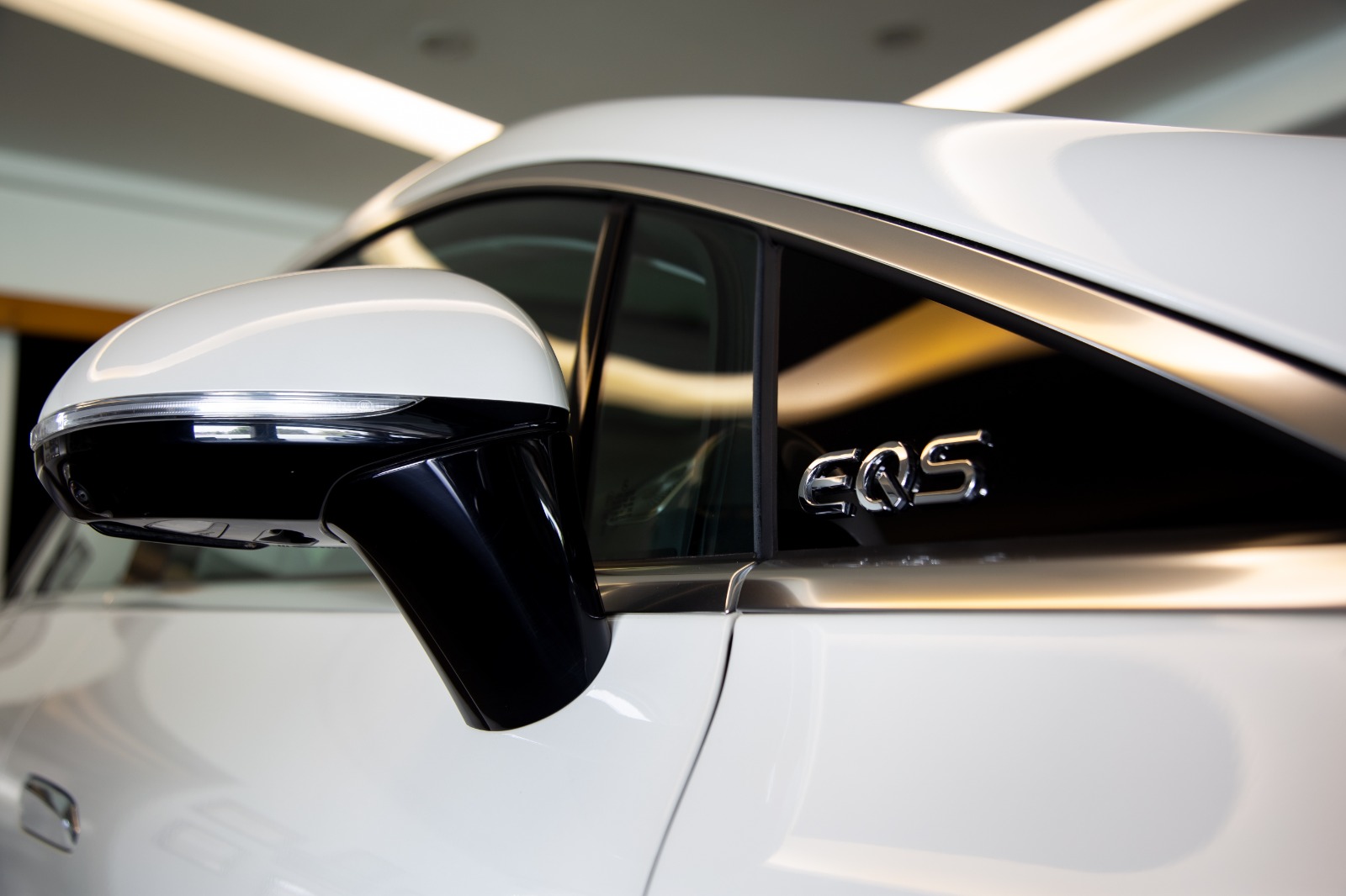 MERCEDES BENZ EQS 580 4MATIC