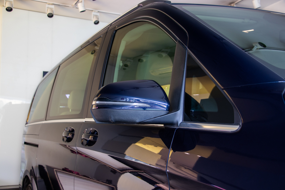 MERCEDES-BENZ V220d Exclusive
