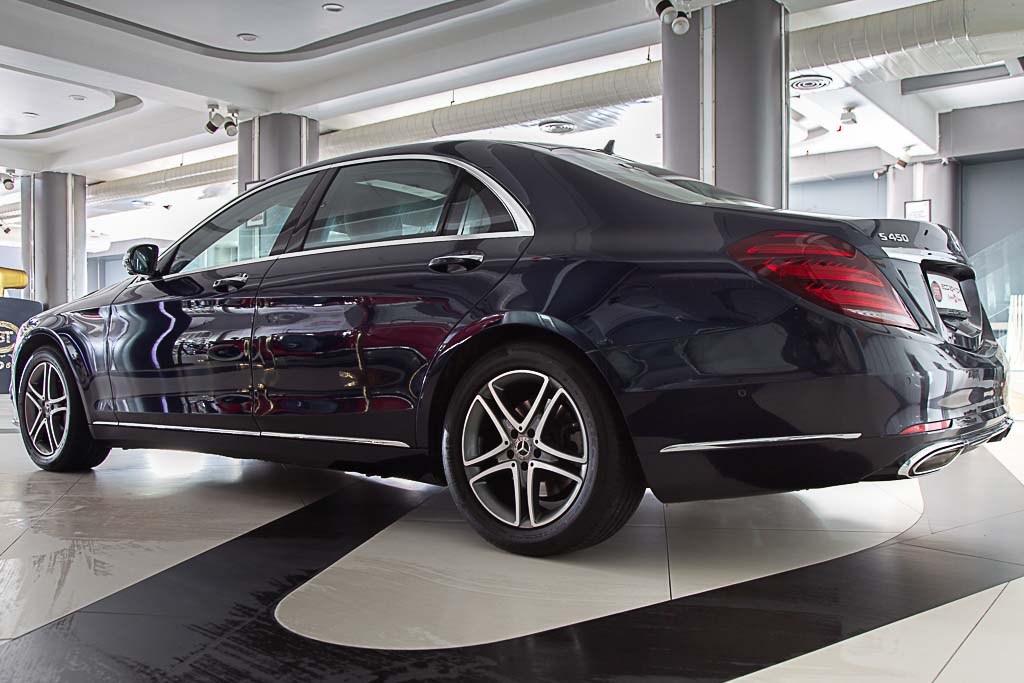 Mercedes Benz S450