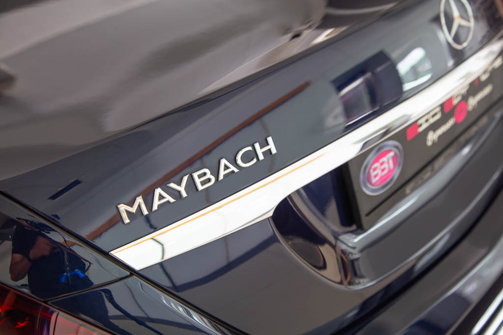 Mercedes Maybach S560