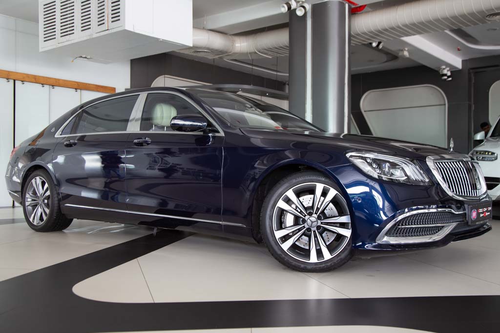 Mercedes Maybach S560