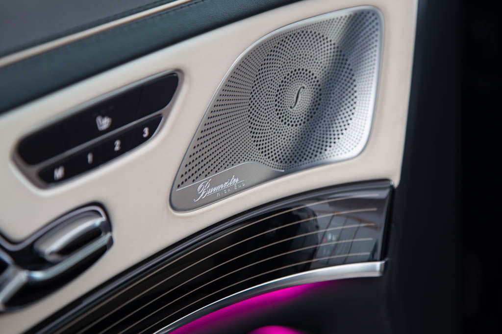 Mercedes Maybach S560