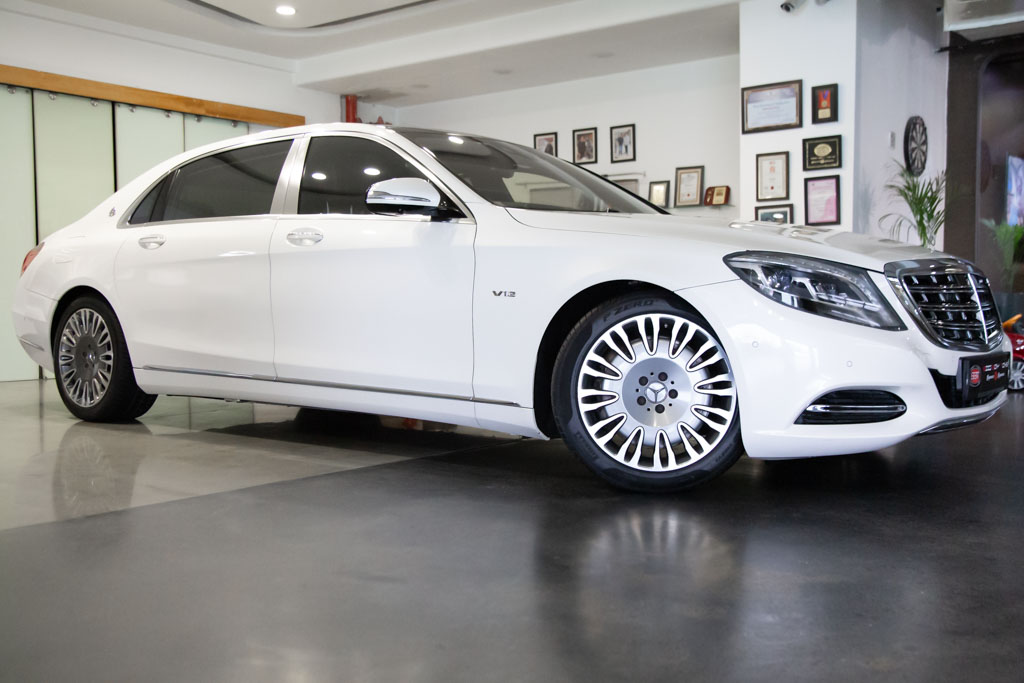 Mercedes Maybach S600