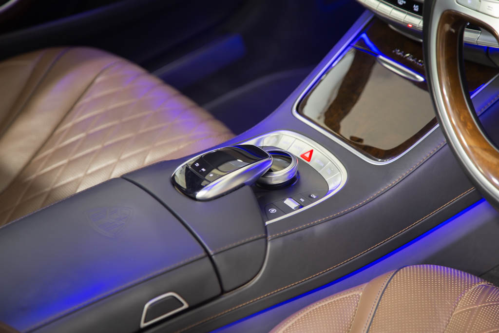 Mercedes Maybach S600