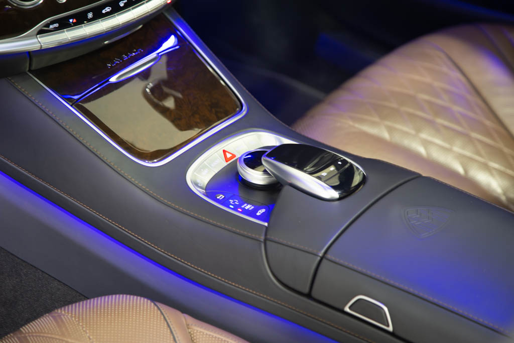 Mercedes Maybach S600