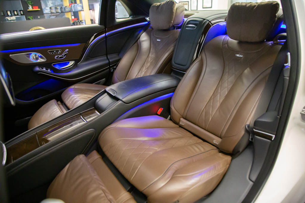 Mercedes Maybach S600