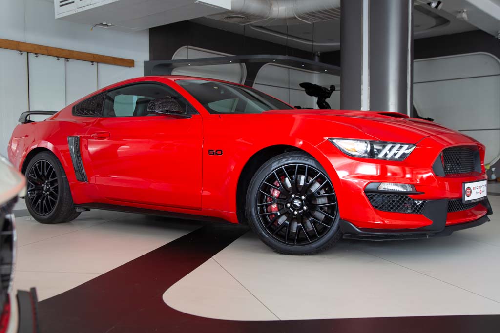 Ford Mustang GT