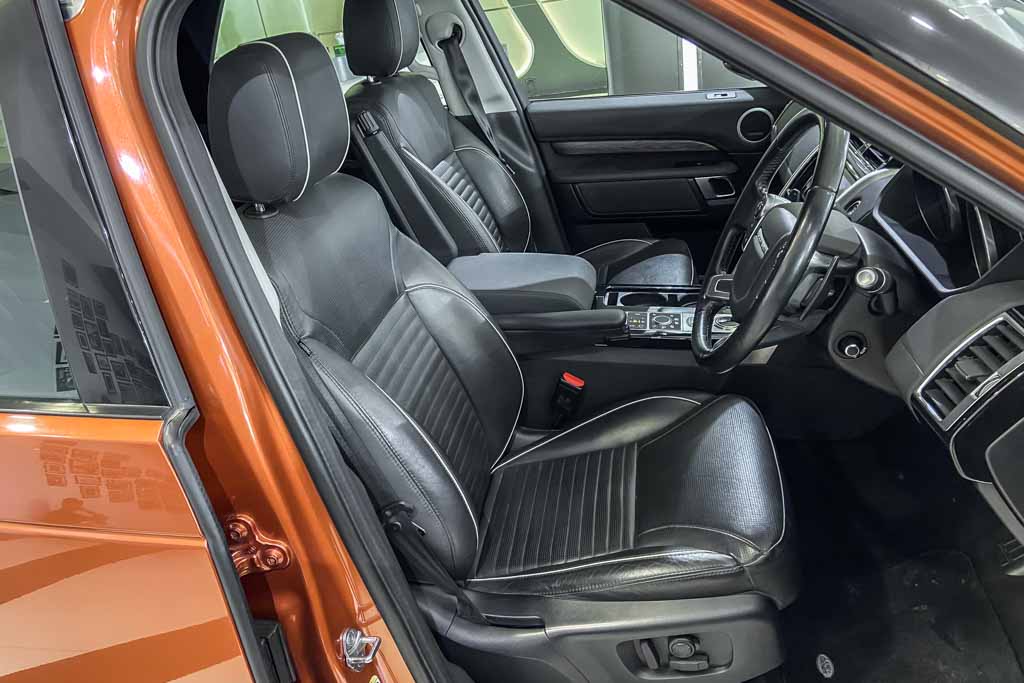 Land Rover Discovery HSE