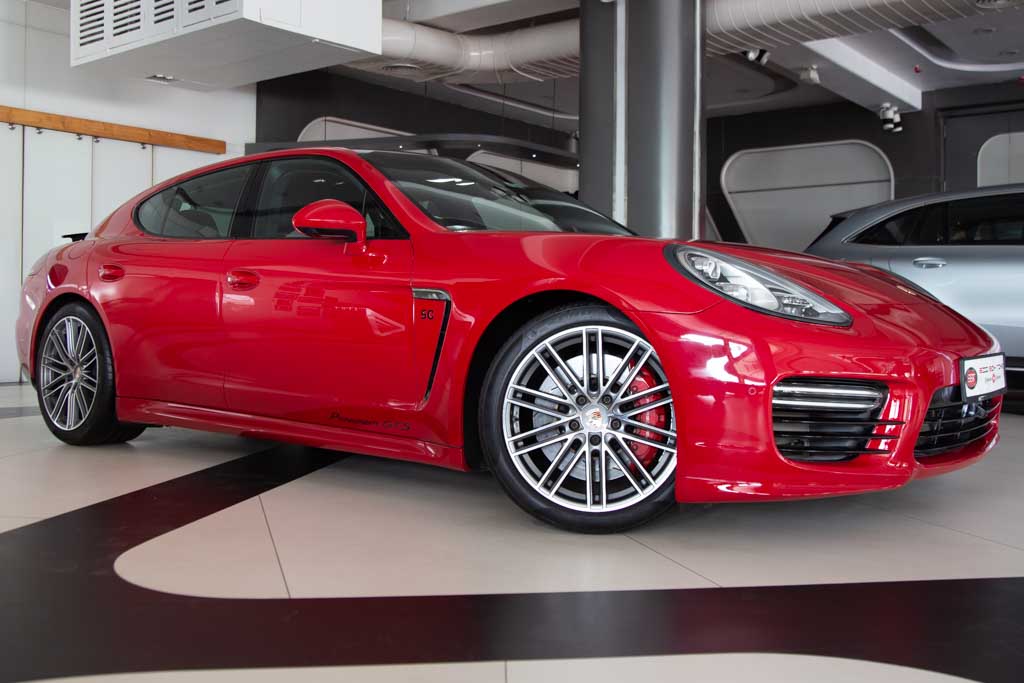 Porsche Panamera GTS