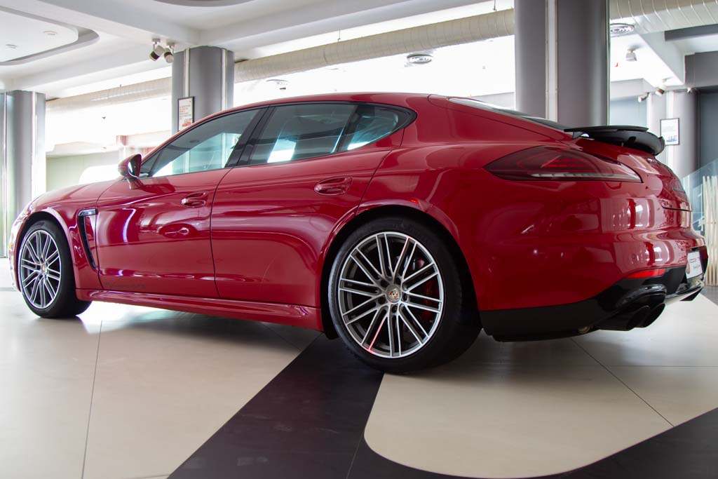 Porsche Panamera GTS