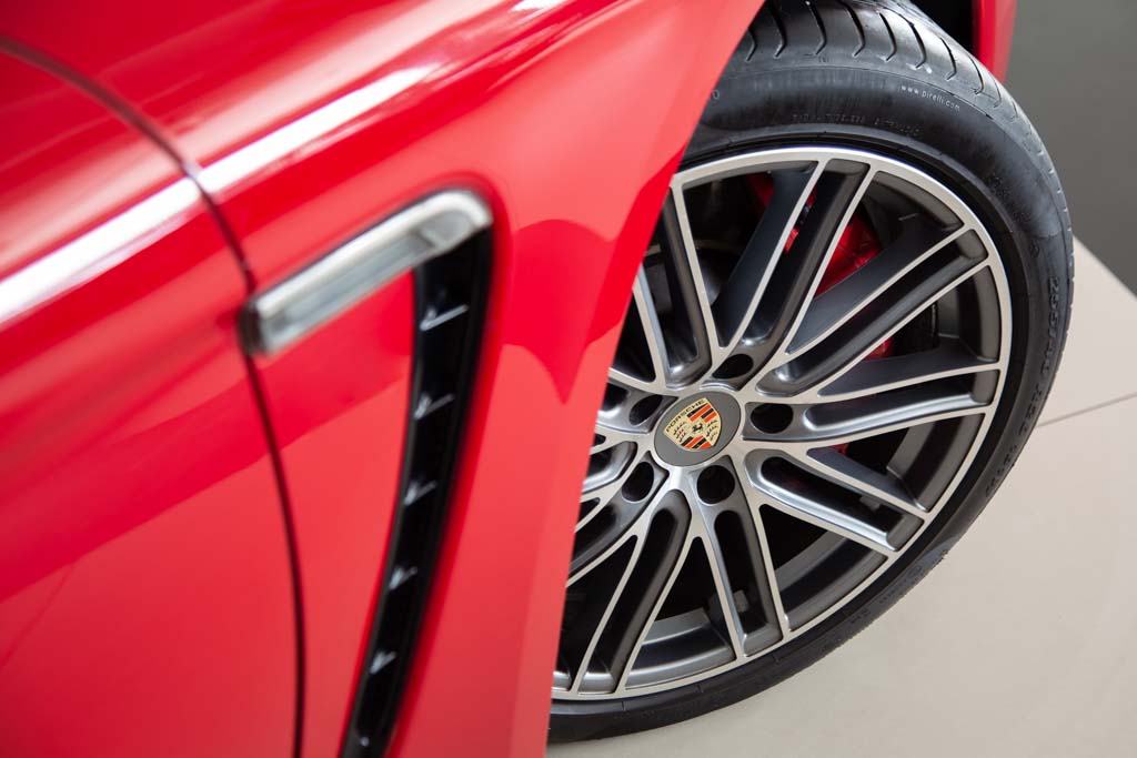 Porsche Panamera GTS