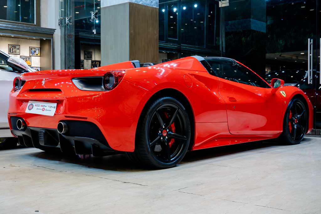 Ferrari 488 Spider