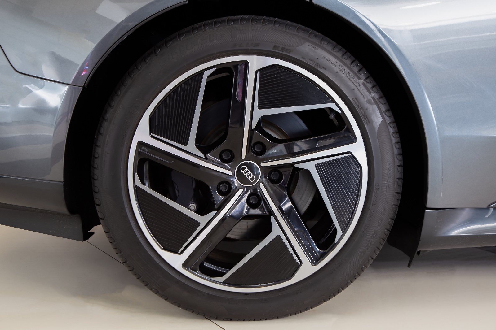 Audi E Tron GT S