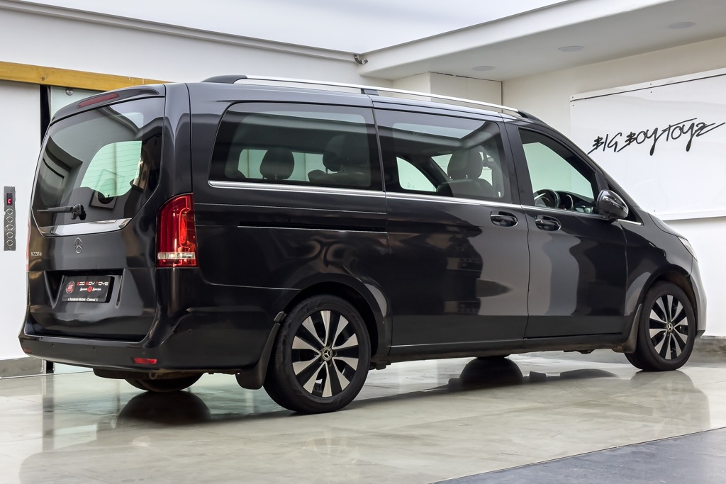 MERCEDES BENZ V220D EXCLUSIVE