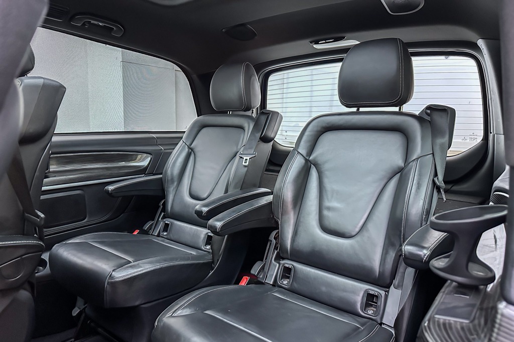 MERCEDES BENZ V220D EXCLUSIVE