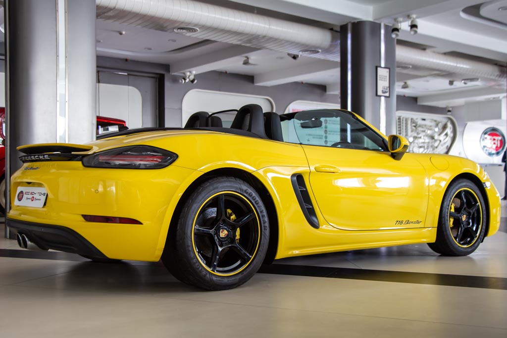 Porsche 718 Boxster