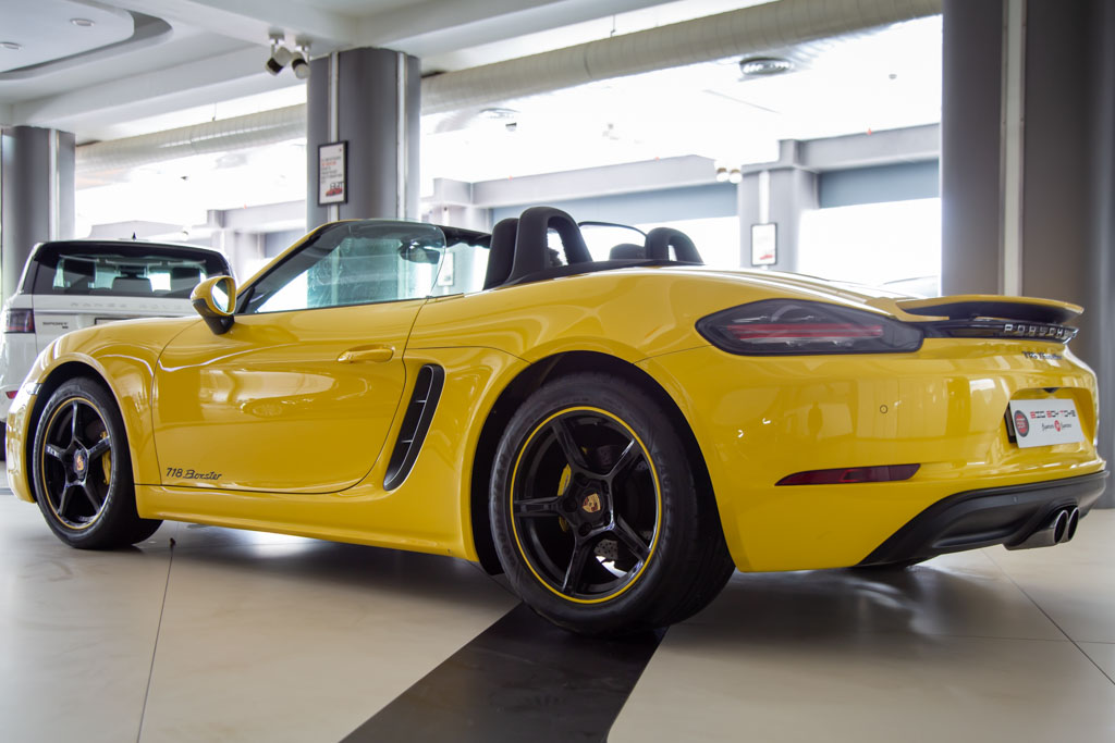 Porsche 718 Boxster