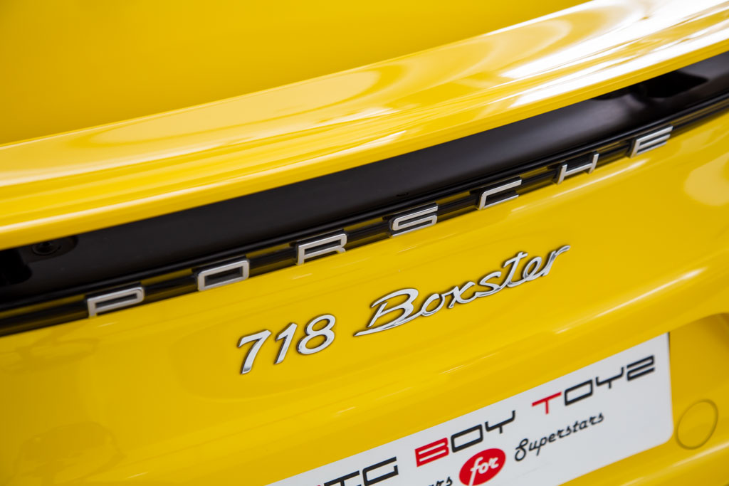 Porsche 718 Boxster