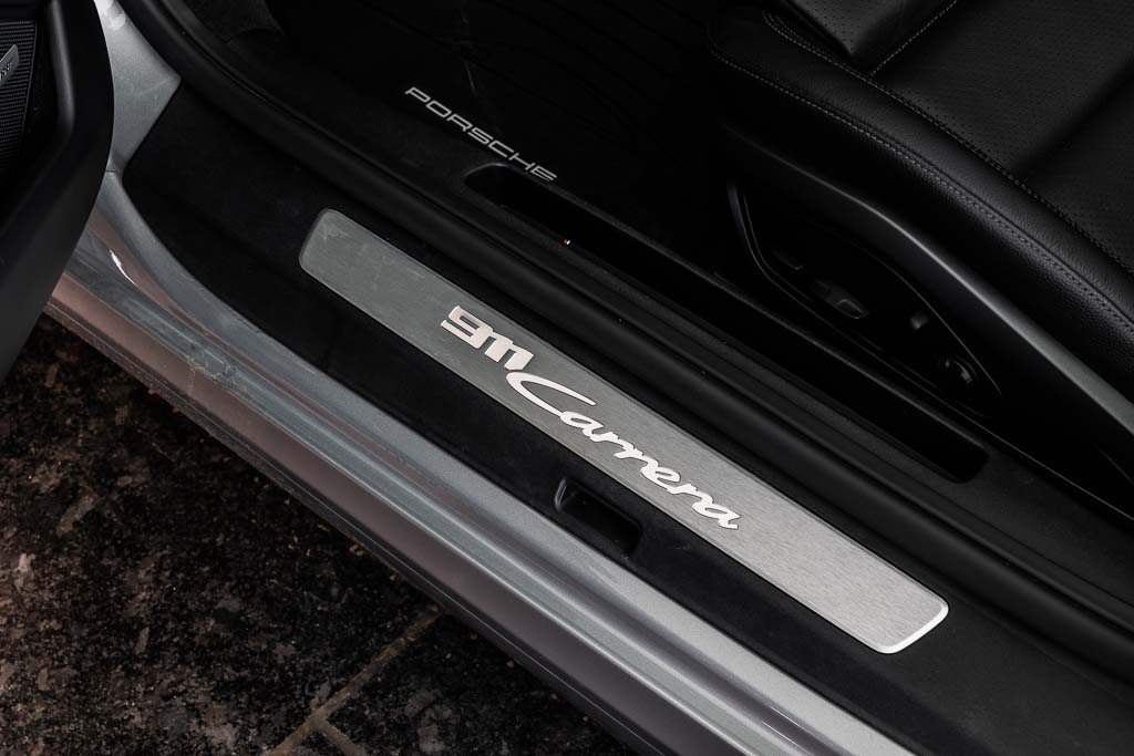 Porsche 911 Carrera Convertible