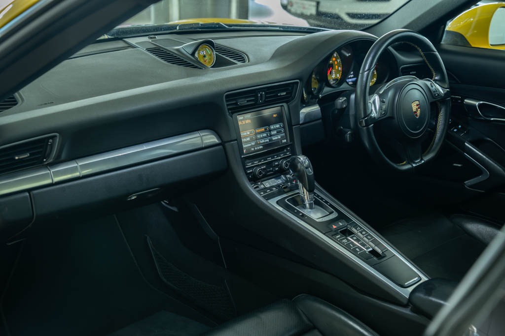 Porsche 911 Carrera S