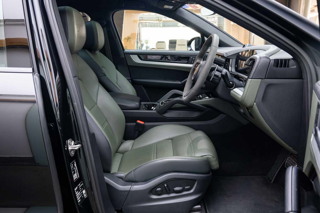 Porsche Cayenne Coupe MY24