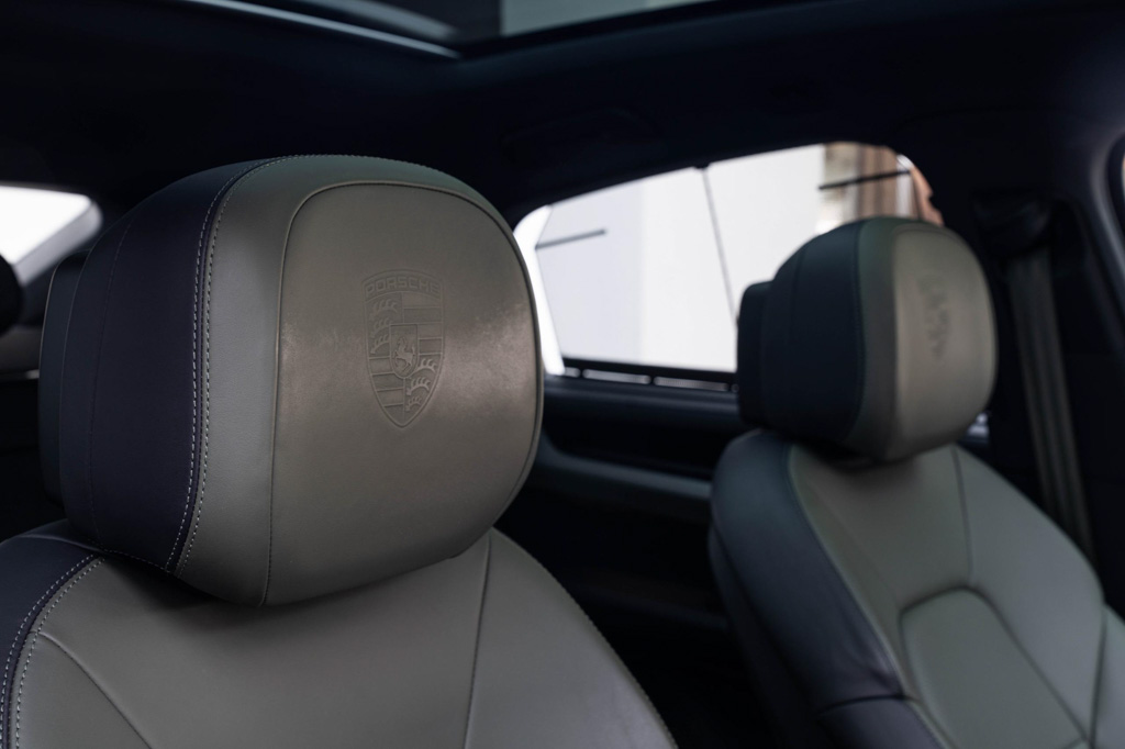 Porsche Cayenne Coupe MY24