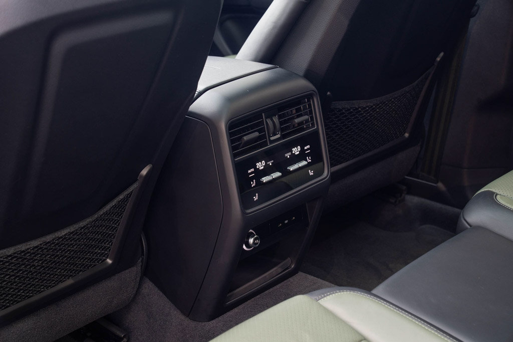 Porsche Cayenne Coupe MY24