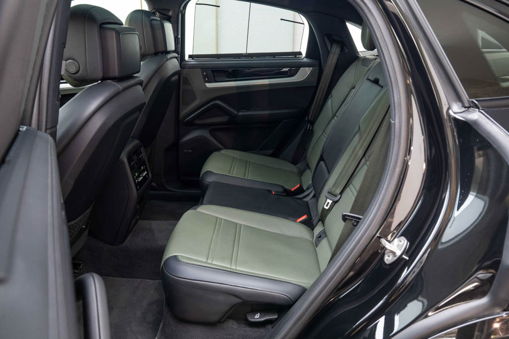 Porsche Cayenne Coupe MY24