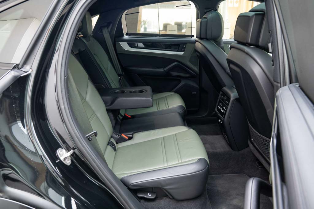 Porsche Cayenne Coupe MY24