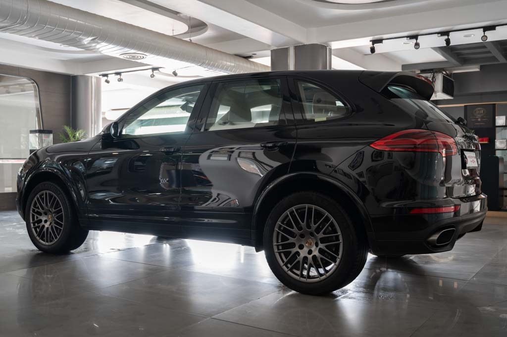 Porsche Cayenne Diesel Platinum Edition