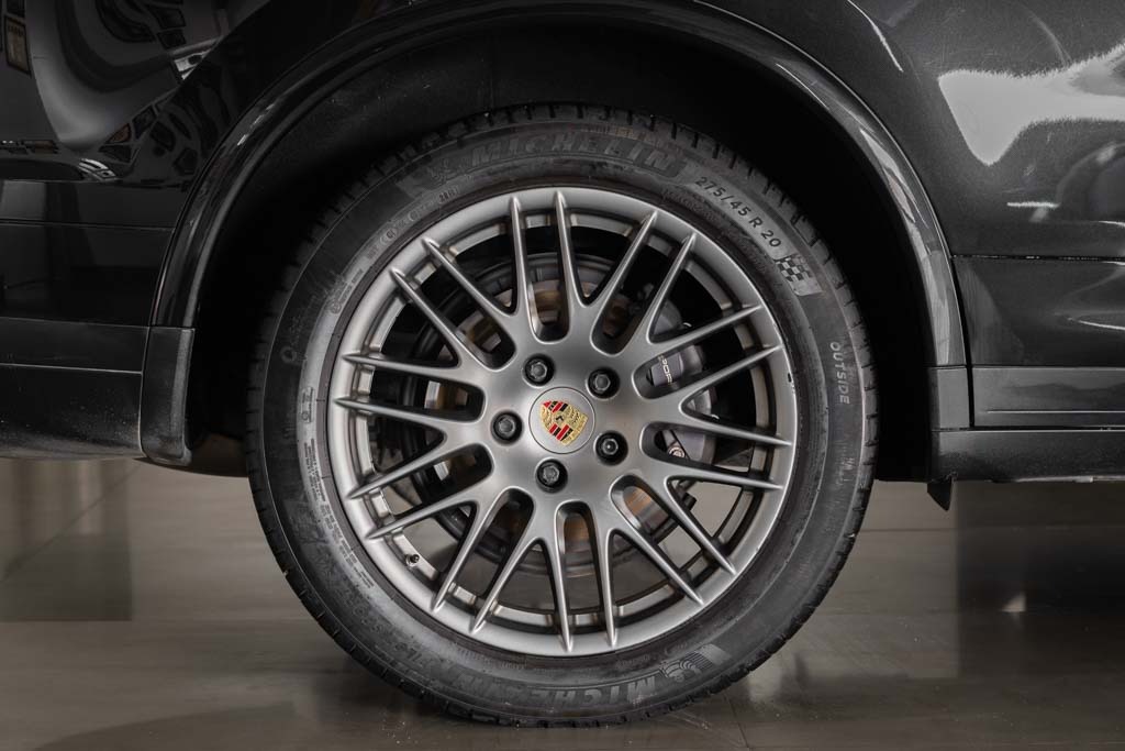 Porsche Cayenne Diesel Platinum Edition