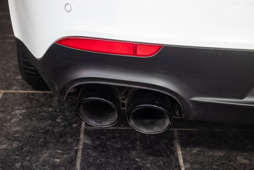 Porsche Panamera GTS 