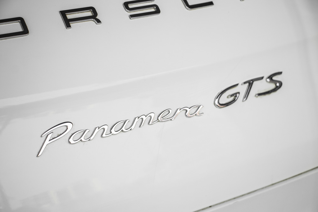 Porsche Panamera GTS 